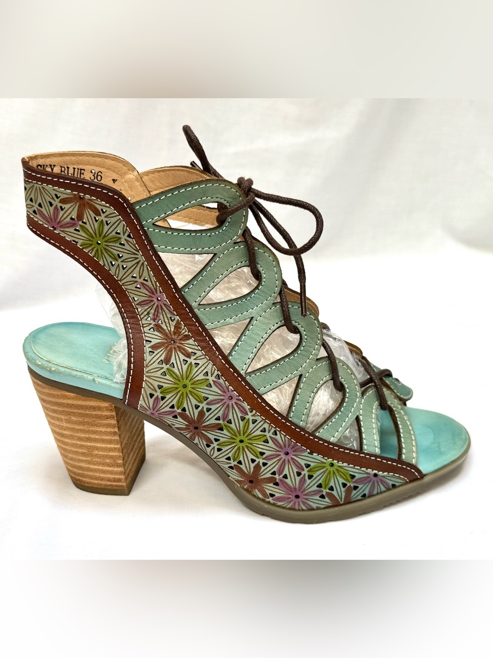 L'Artiste by Spring Step Laure Sandal Sky Flower 36 5.5 Hand Painted Distressed